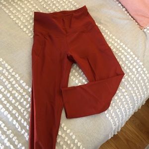 NWOT Old Navy pocket leggings